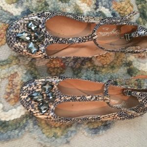 Seychelles Jeweled T-Strap flats - size 7