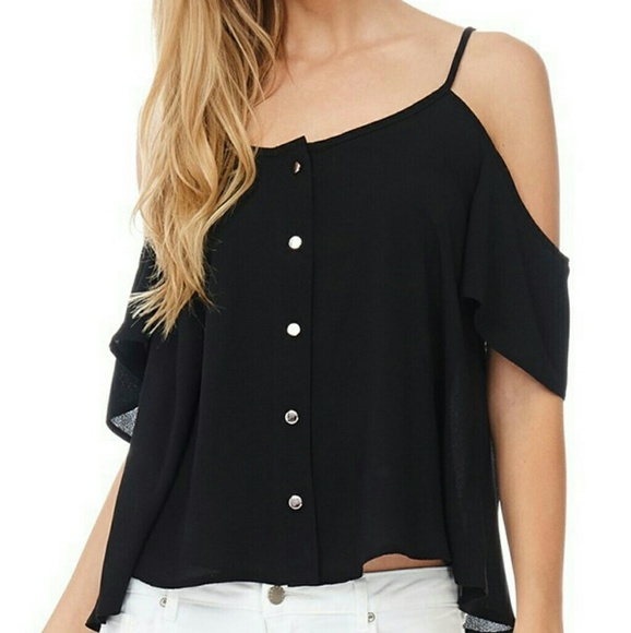 Cap Sleeve Bottoned top - Picture 1 of 1