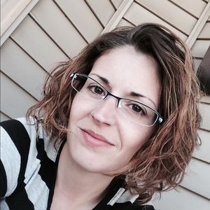 Meet your Posher, Kim