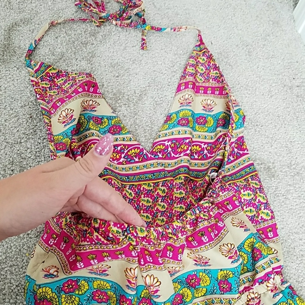 Backless romper - Picture 3 of 3