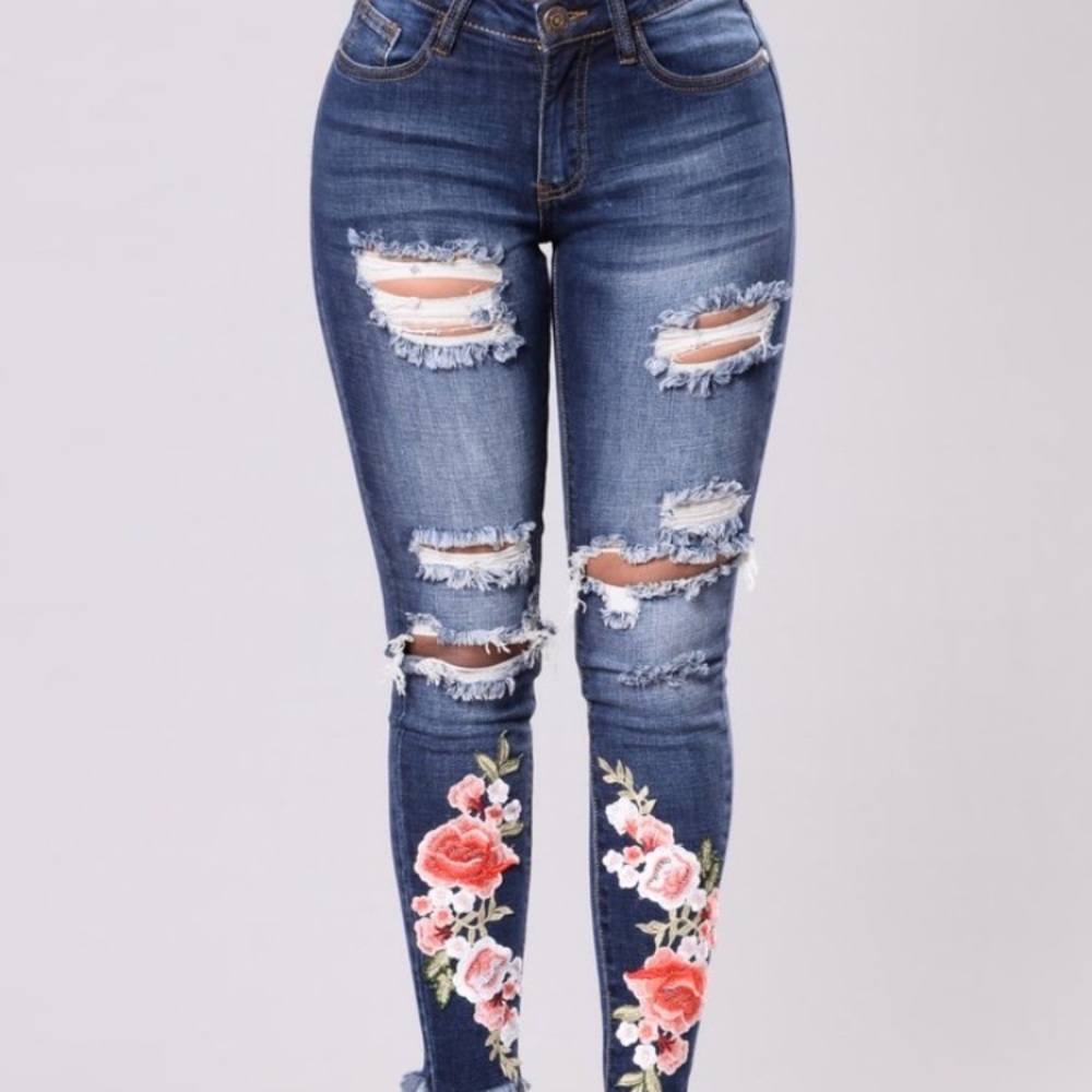 Sold....Fashion Nova Daniel's Jeans