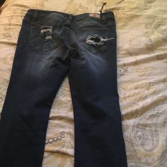 Sold....Fashion Nova Daniel's Jeans - Picture 6 of 7