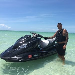 Meet your Posher, Thomas