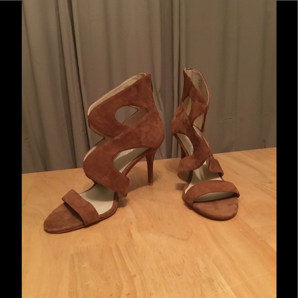 Marc Fisher Suede Heels