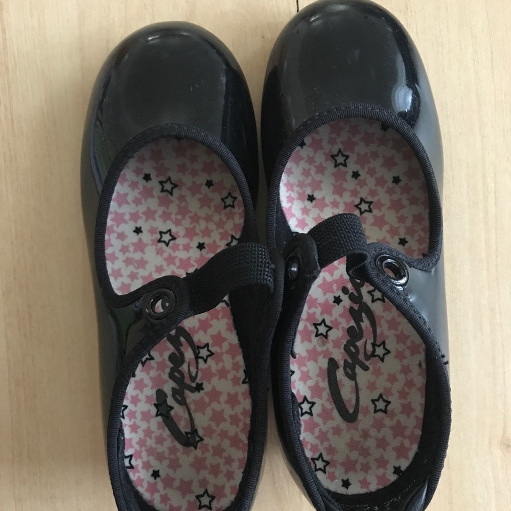 Capezio toddler tap shoes
