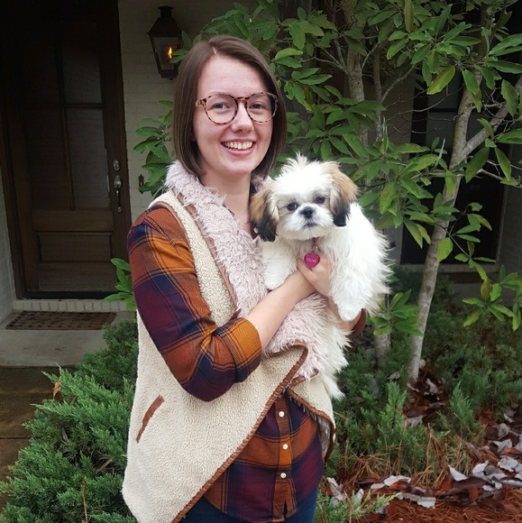 Meet your Posher, Ashley - Picture 1 of 1