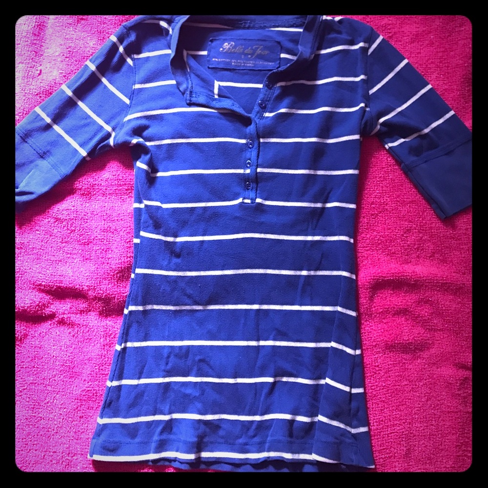 Half sleeve shirt