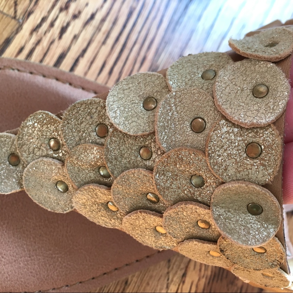 Sandals - Picture 5 of 6