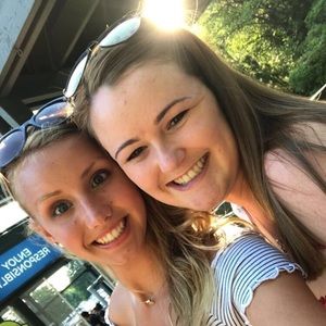 Meet your Posher, Kelly