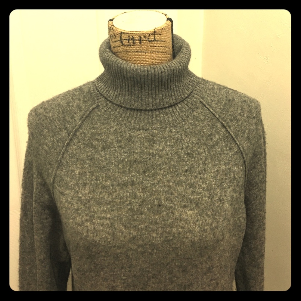 Cashmere sweater