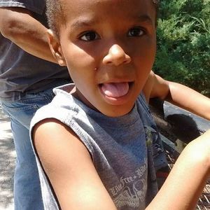 Meet your Posher, Monique