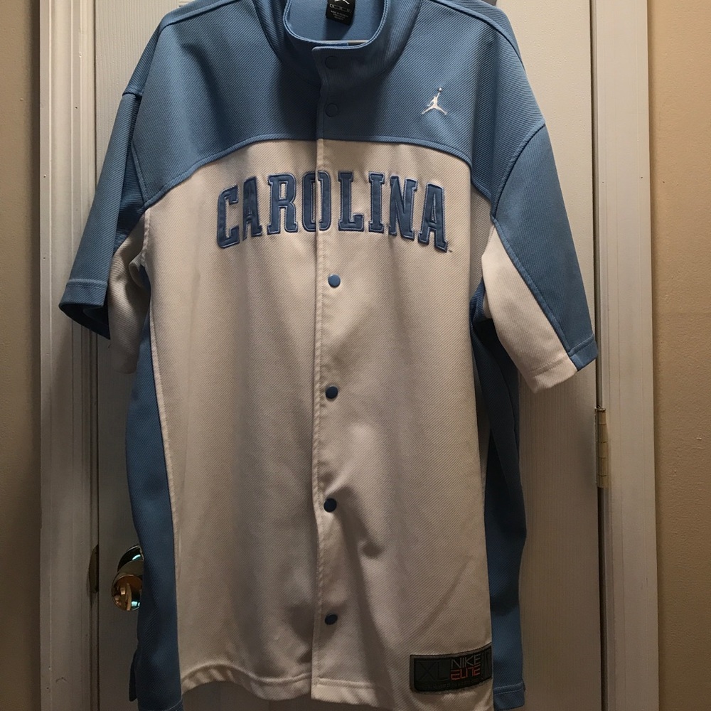 Nike Elite Jordan Brand Men's Shooting Shirt UNC