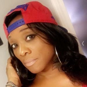 Meet your Posher, Deirdre