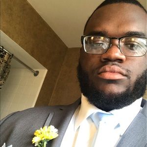 Meet your Posher, Darius