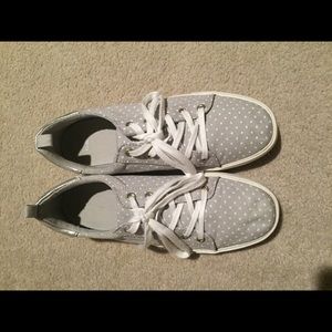 Gray polka dot fashion gym shoes