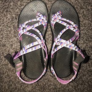 gorgeous barely worn chacos🌟💕