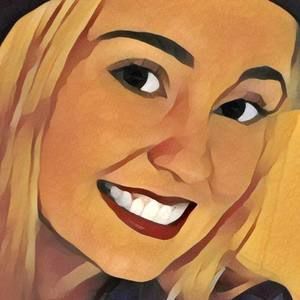 Meet your Posher, Caroline