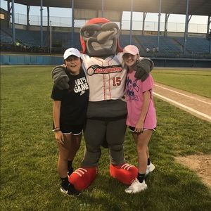 Meet your Posher, Hannah