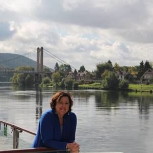 Meet your Posher, Anne