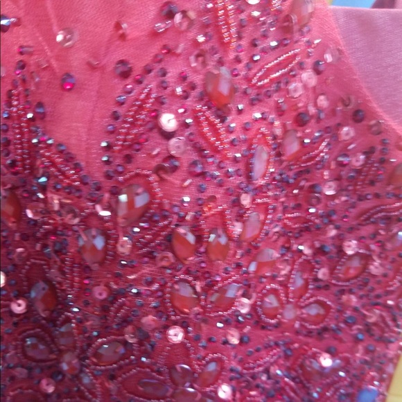 Red flare dress with detachable top 17021 - Picture 5 of 8