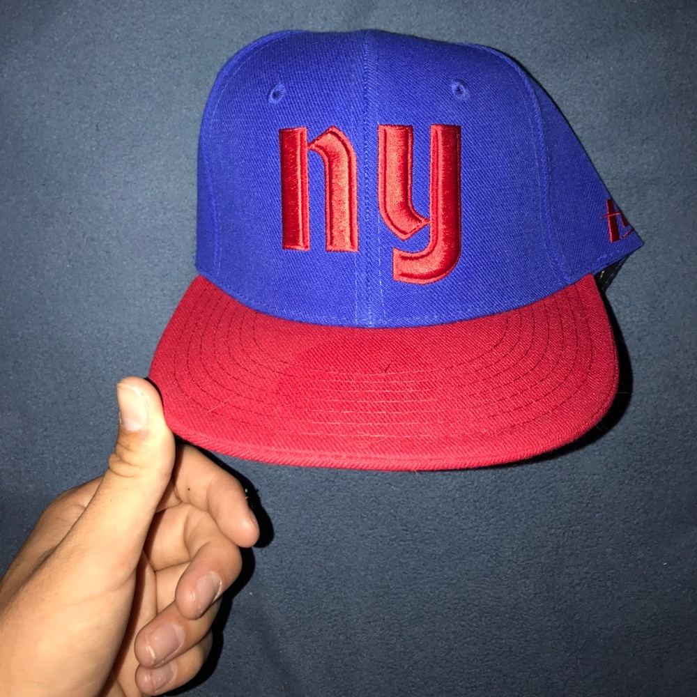NY Giants colored SnapBack