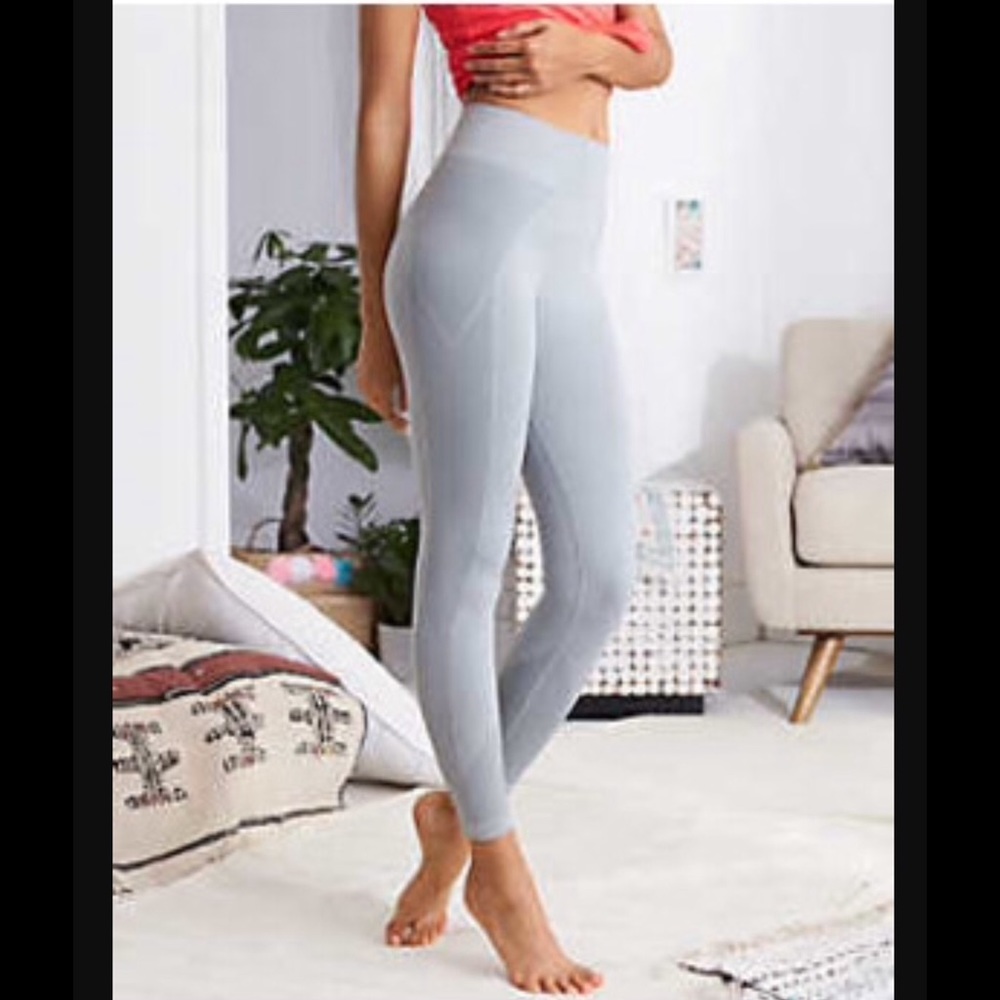 BNWT Aerie Seamless Play Leggings XL