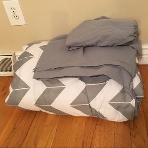 College dorm bed set