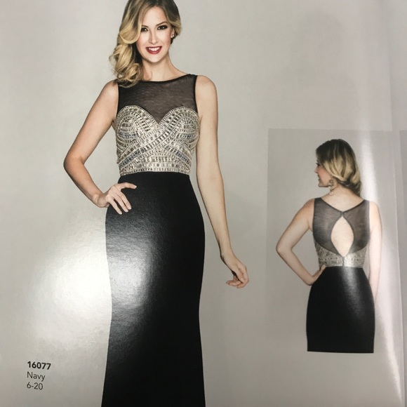 Navy Gown 16077 - Picture 1 of 3