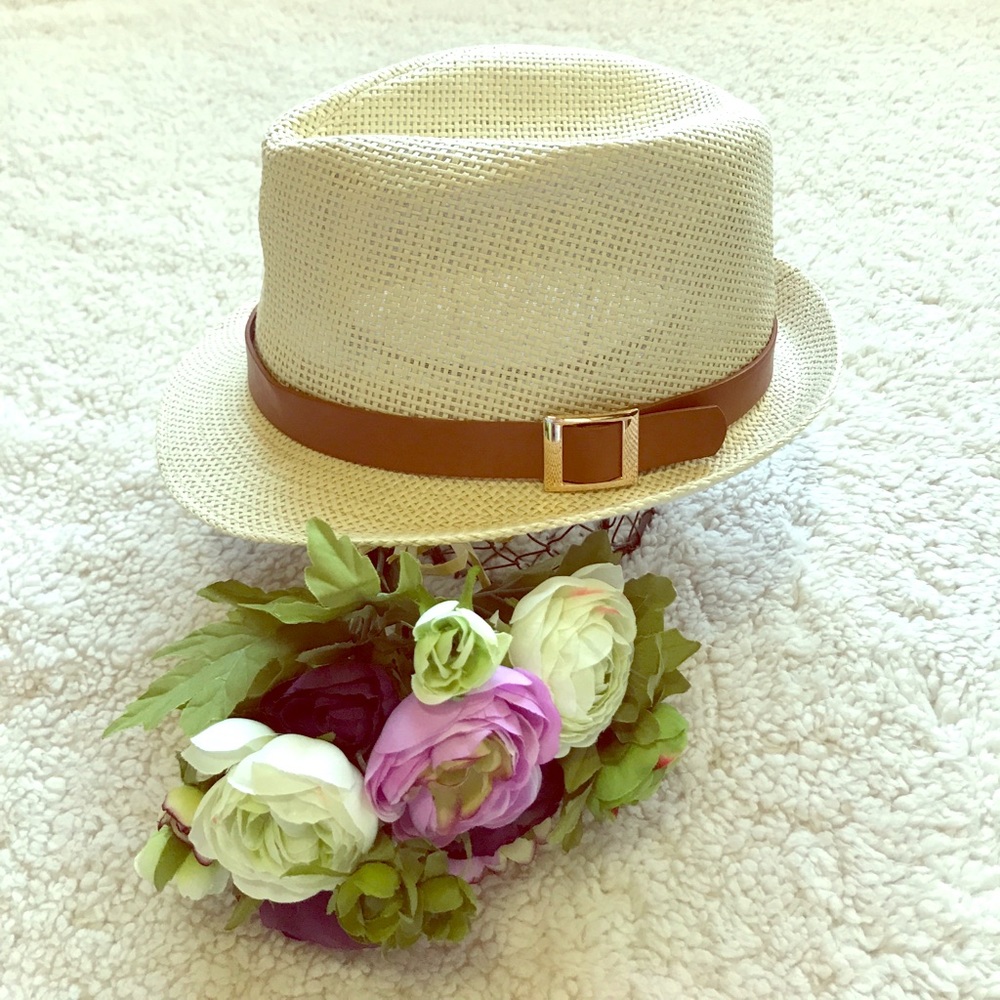 Straw fedora