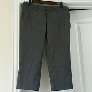 GAP Capri Pants - Size 10
