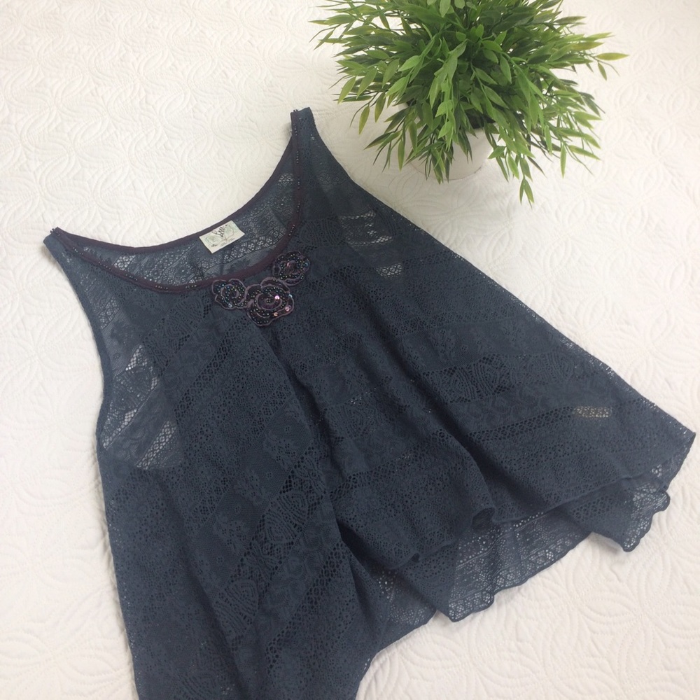 Free People navy lace crop top