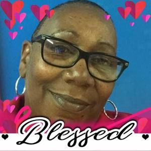 Meet your Posher, Genevieve