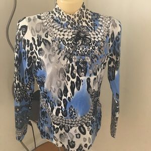 Mock turtleneck