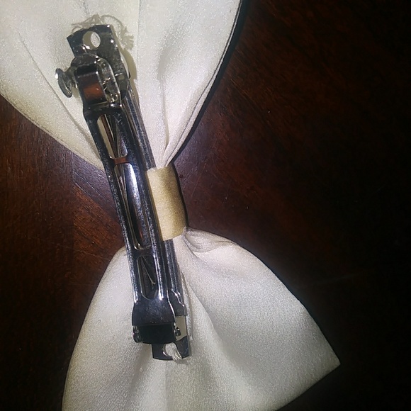 Two hair bows - Picture 3 of 5