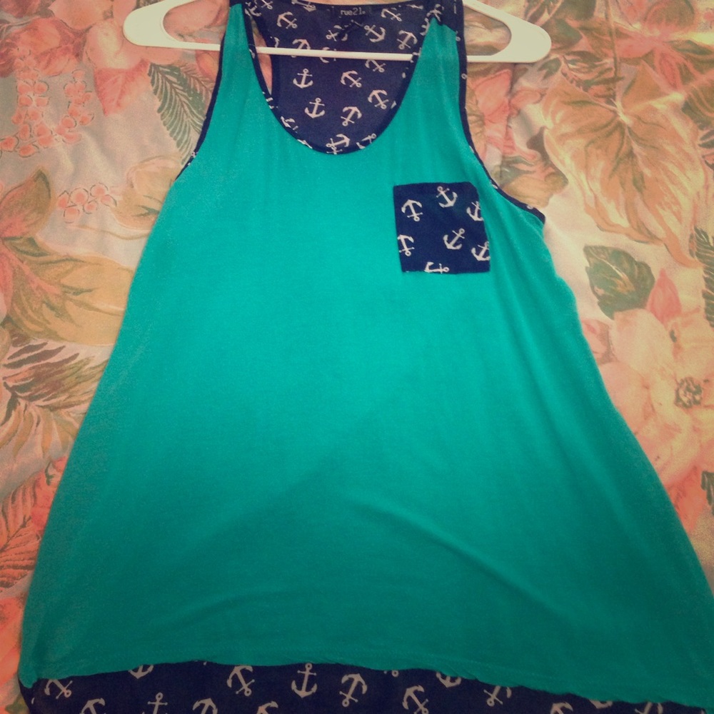 Rue 21 anchor tank