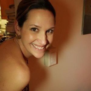 Meet your Posher, Clarisa