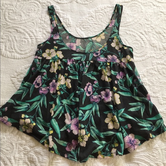 American Eagle Tank Top - Picture 2 of 4