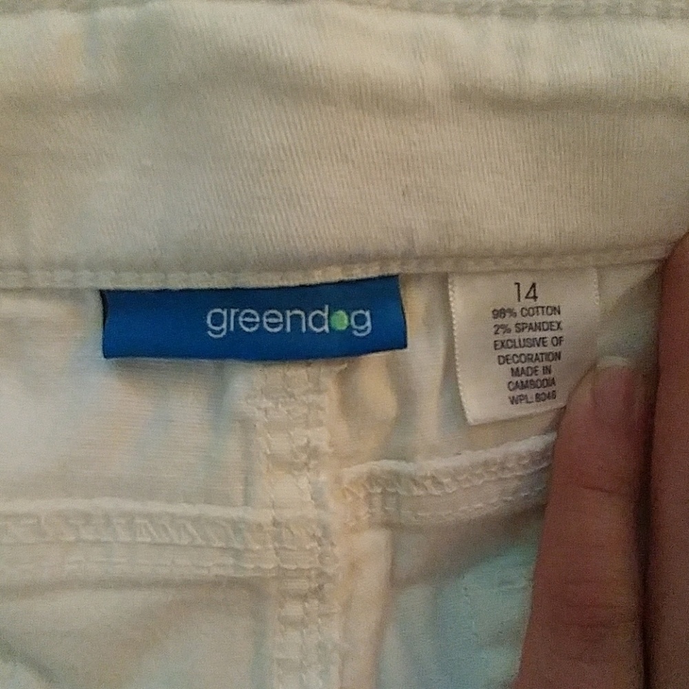 White capris - Picture 2 of 3