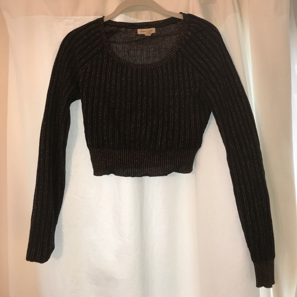 Cropped sweater