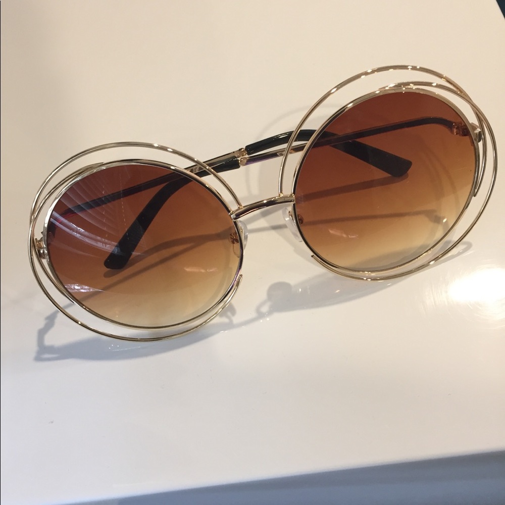 Trendy circle sunglasses