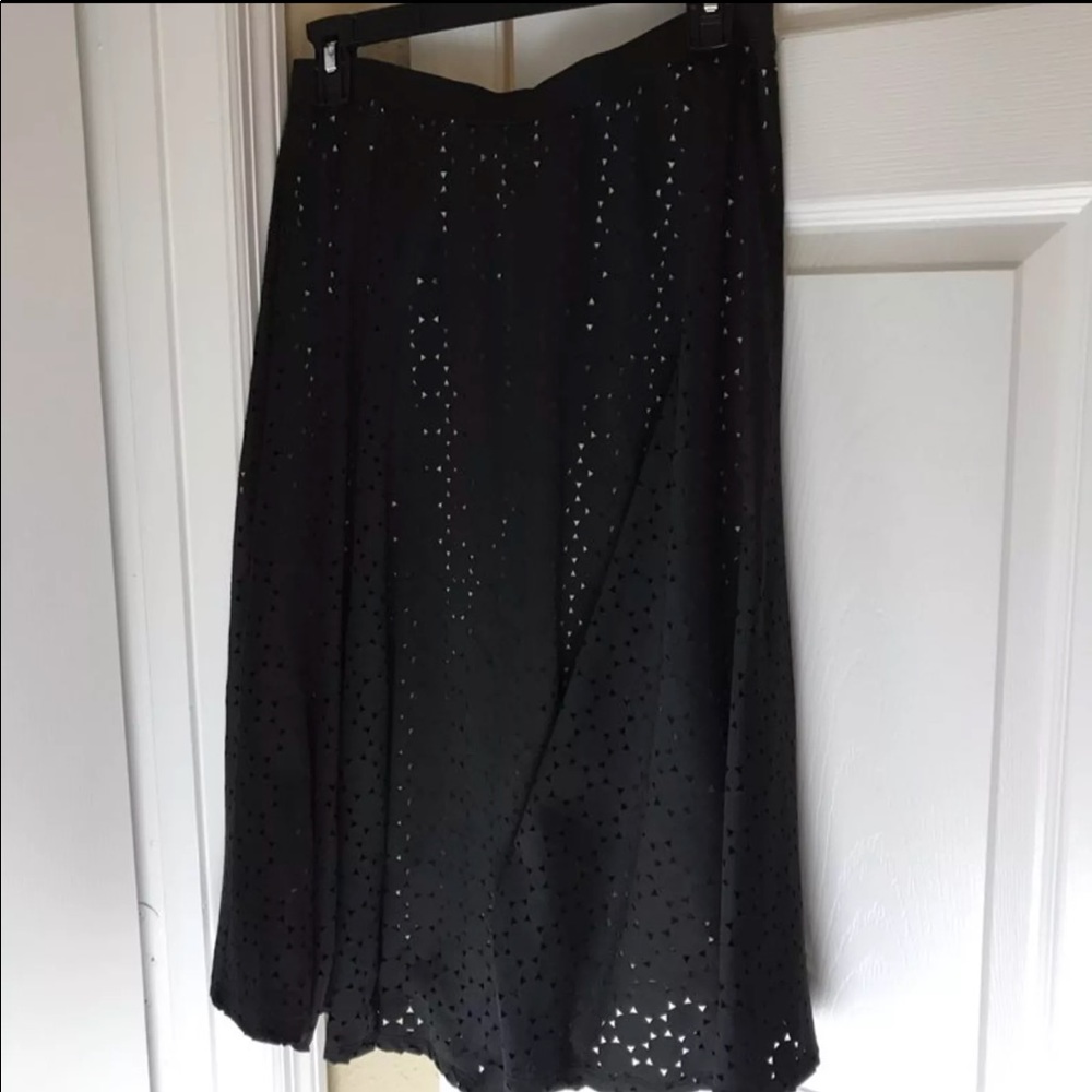 Black cutout skirt