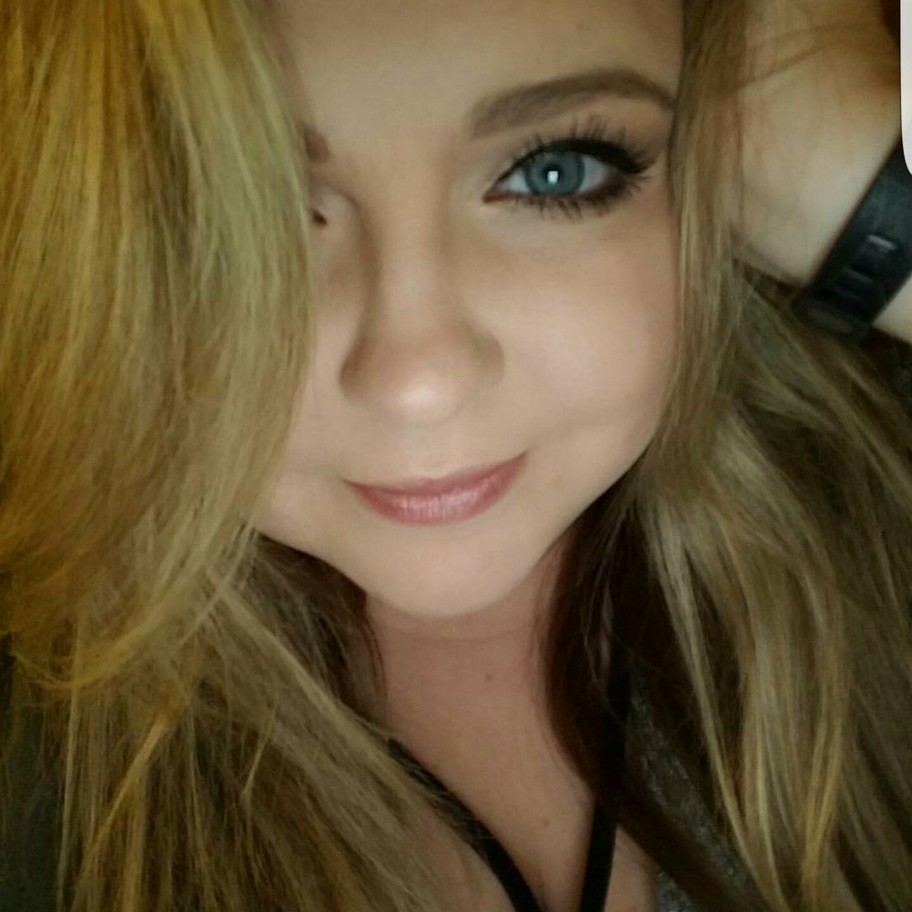 Meet your Posher, Lexi