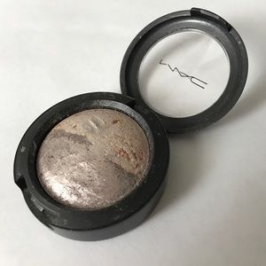 MAC Cosmetics Family Silver duo mineral eyeshadow