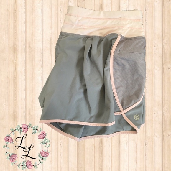 🍋 Lululemon Shorts - Picture 5 of 6