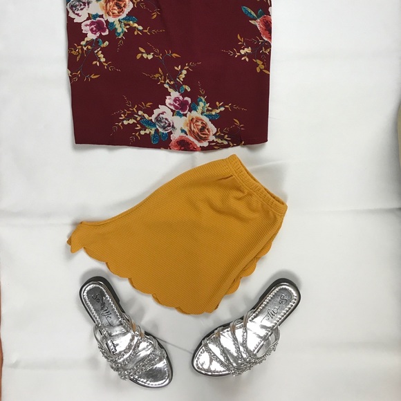 🍁ON SALE-Elasticized Scallop Edge Textured Shorts - Picture 5 of 6