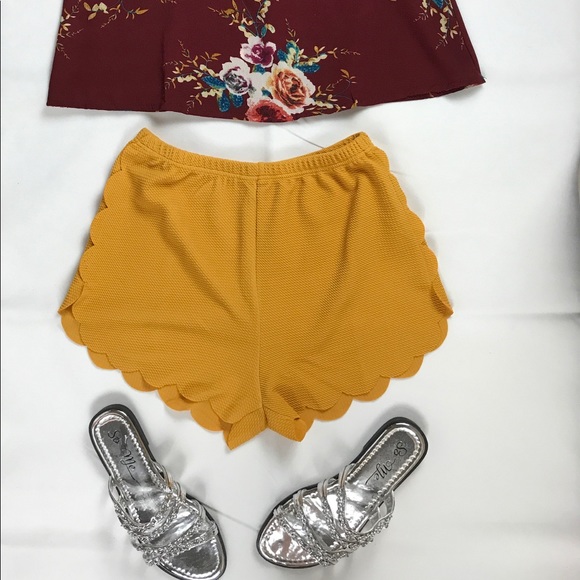 🍁ON SALE-Elasticized Scallop Edge Textured Shorts - Picture 6 of 6