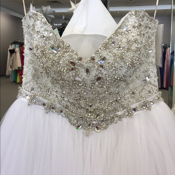 White Bridal gown