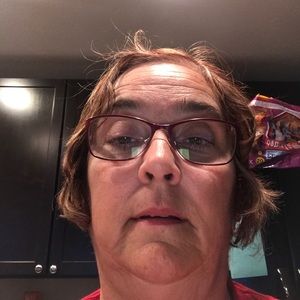 Meet your Posher, Phyllis