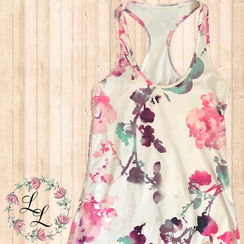 🍋 Lululemon Blurred Blossom Cool Racerback Tank