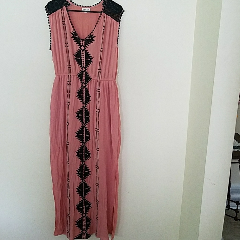 Rosh Blush Sundess